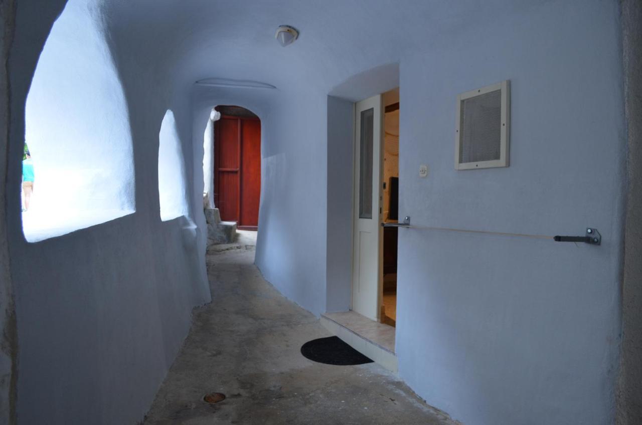 Apartment Stari Dvori Baska  Exterior photo