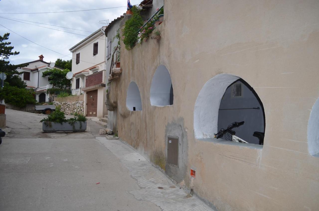 Apartment Stari Dvori Baska  Exterior photo
